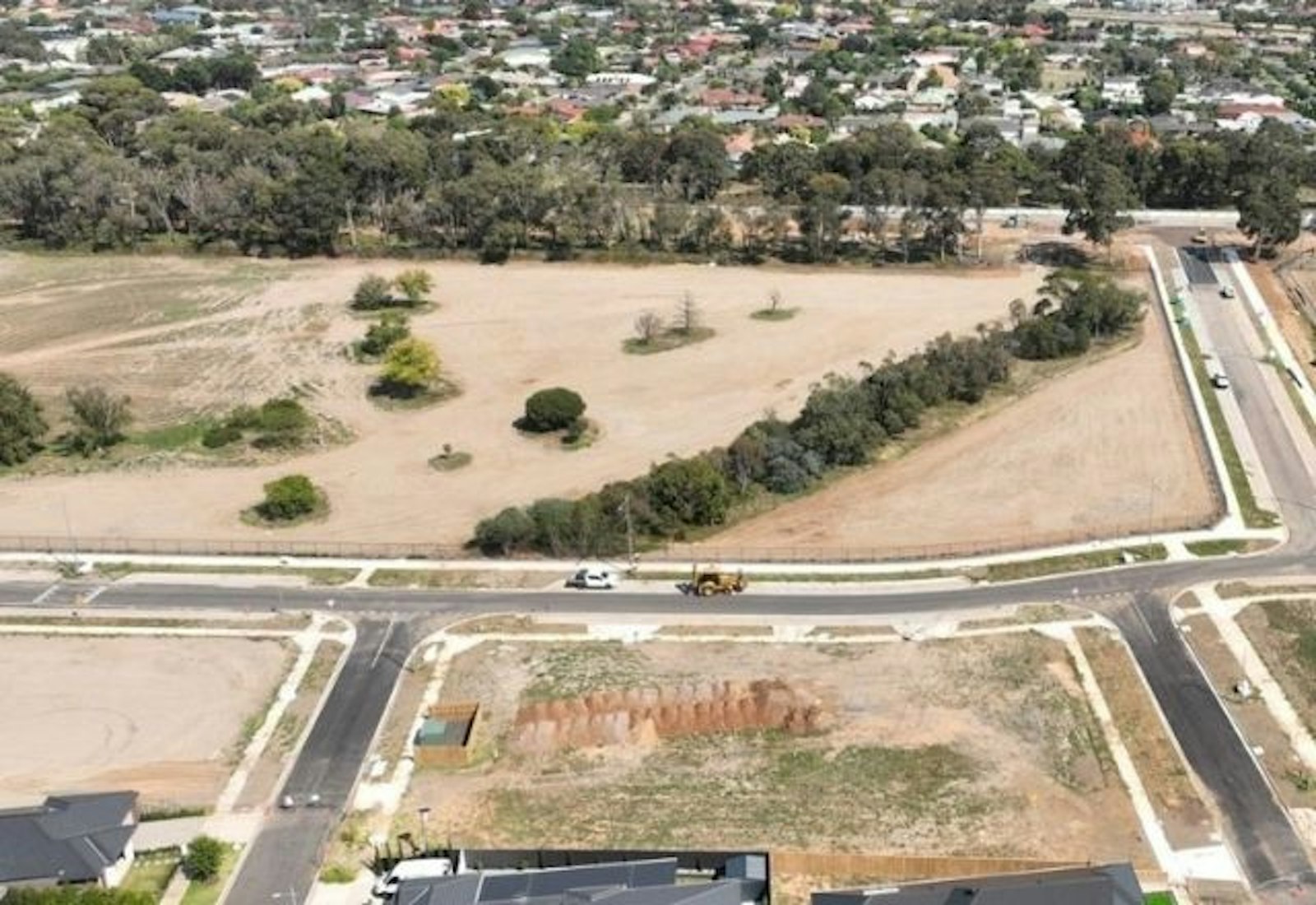 4517 Riverwalk WERRIBEE, VIC 3030-2