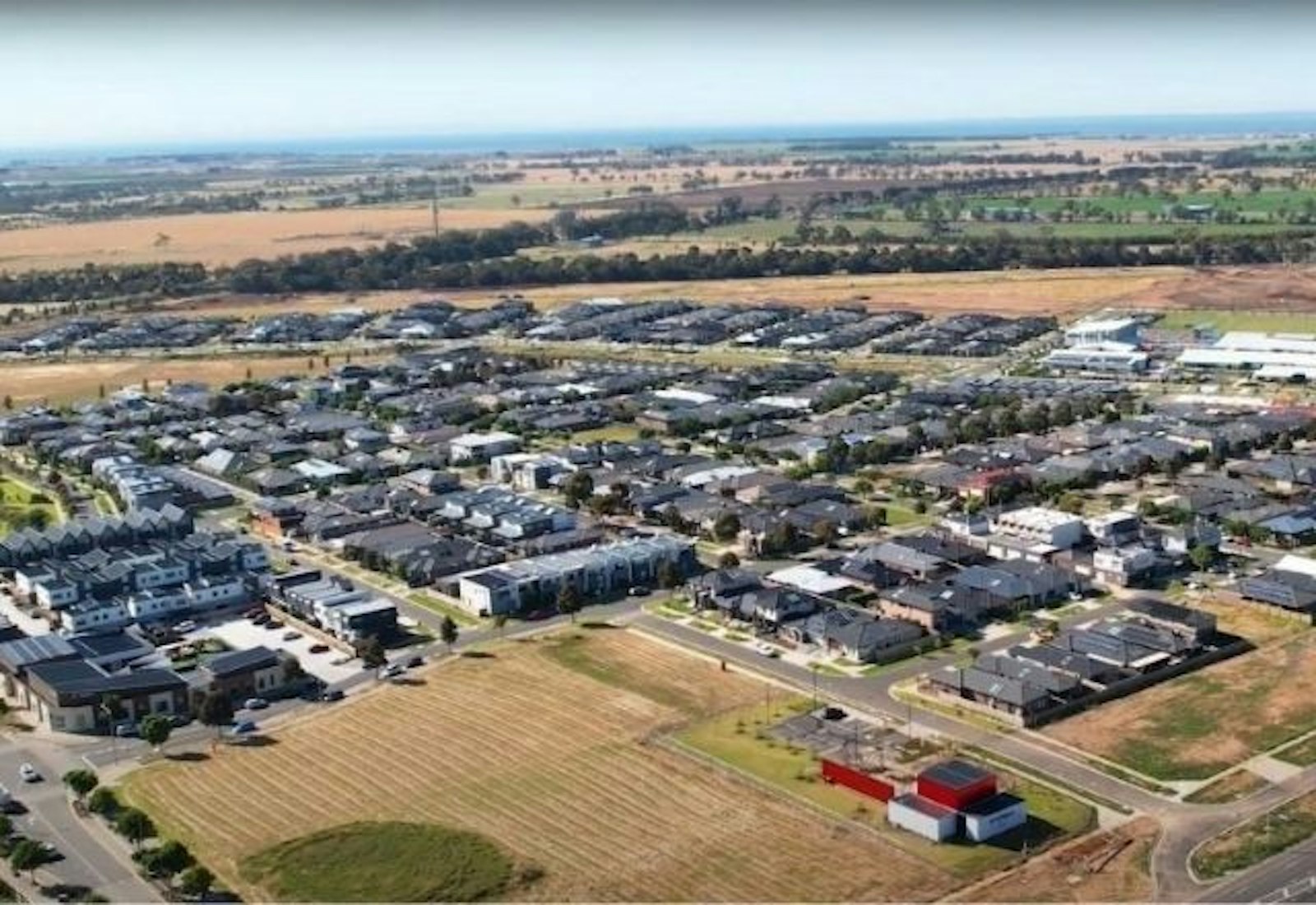 4517 Riverwalk WERRIBEE, VIC 3030-3