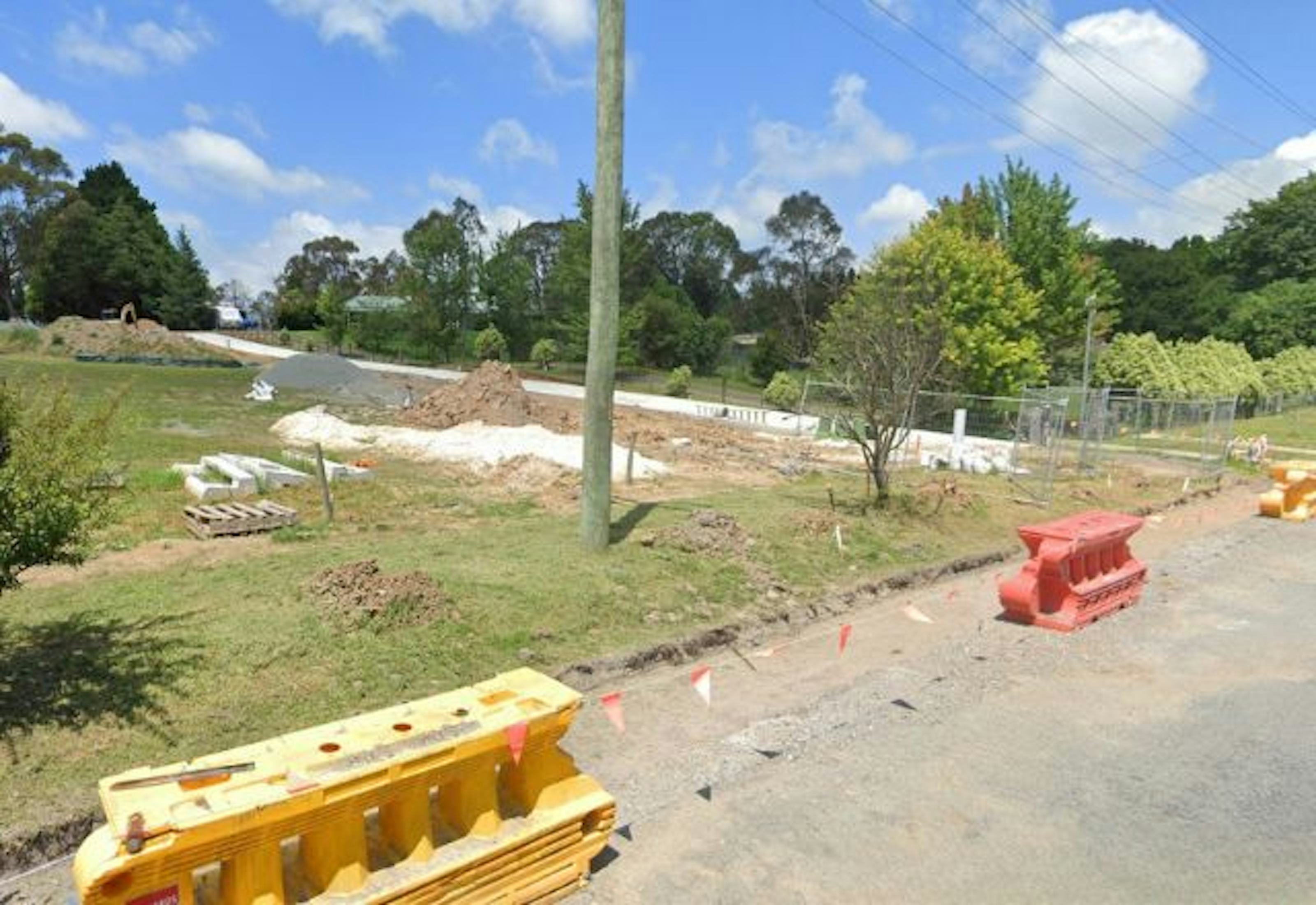 3 44A Watson Rd. MOSS VALE, NSW 2577-4