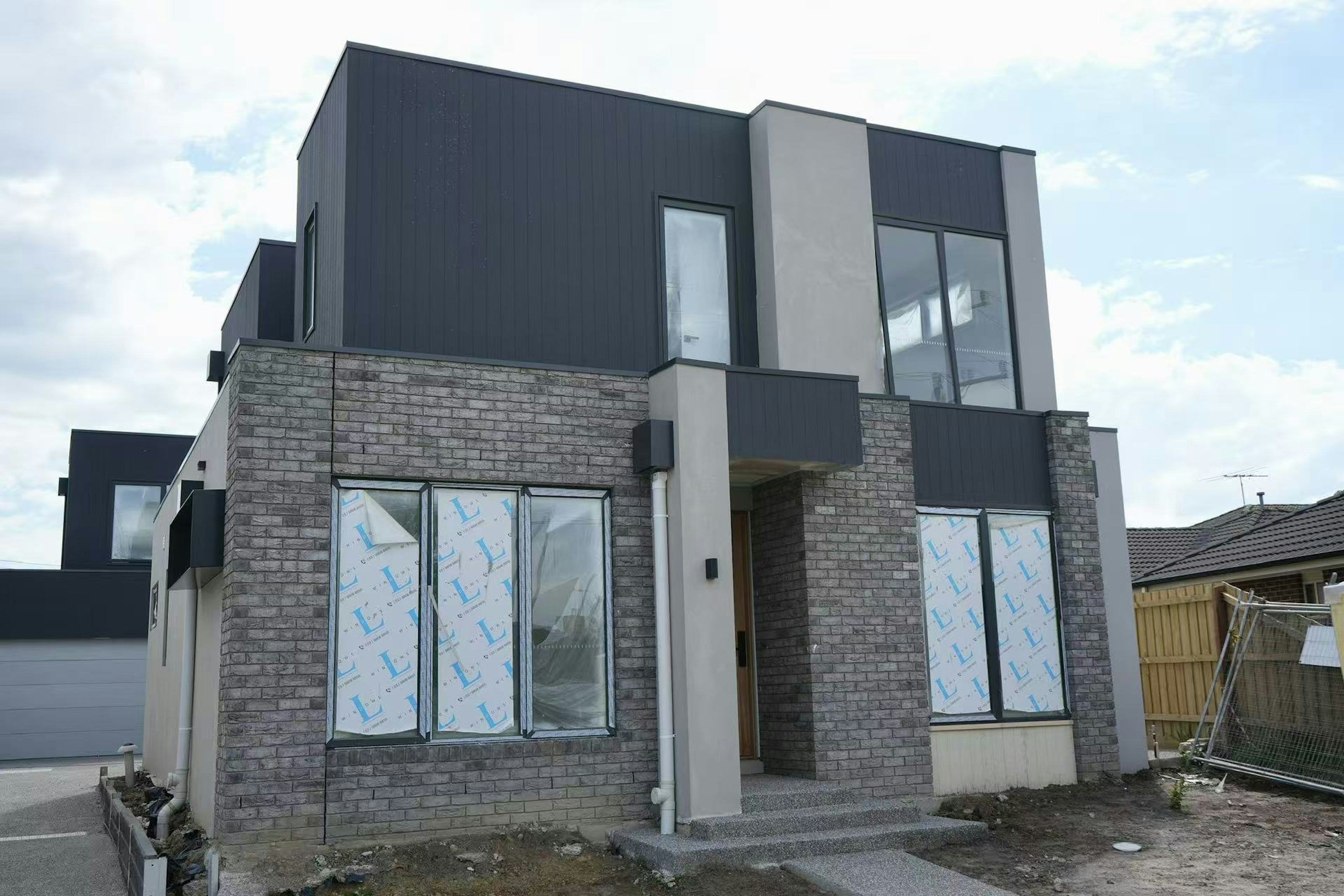20 8 Paul St Doncaster, VIC 3108-2