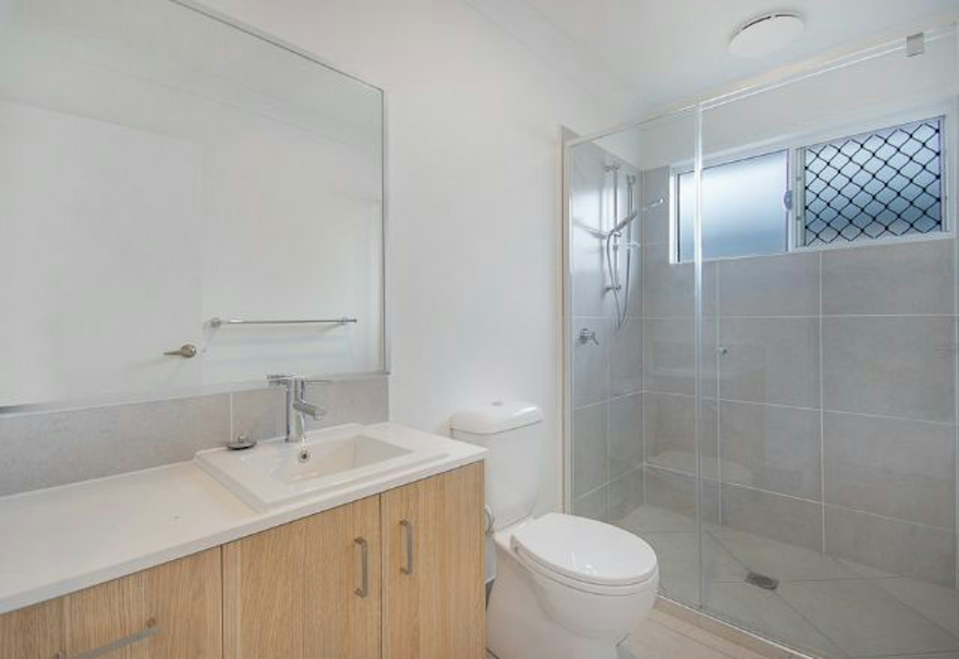 56 Johnston Street BELLBIRD PARK, QLD 4300-6