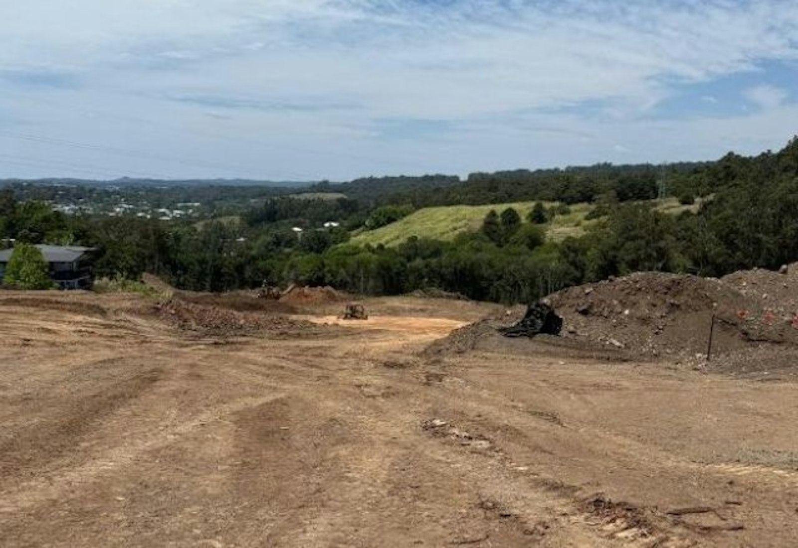 Duplex 2, Lot 2, Henebery Rd. BURNSIDE, QLD 4208-8