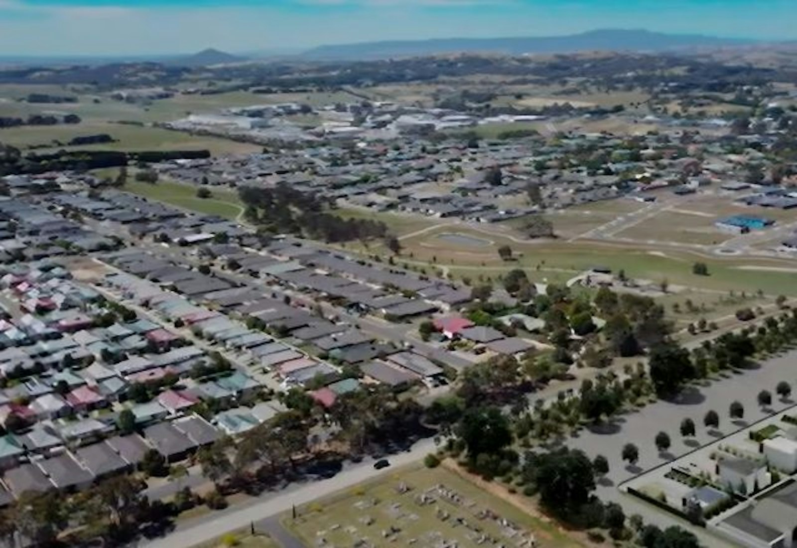 114 Parkview KILMORE, VIC 3764-2