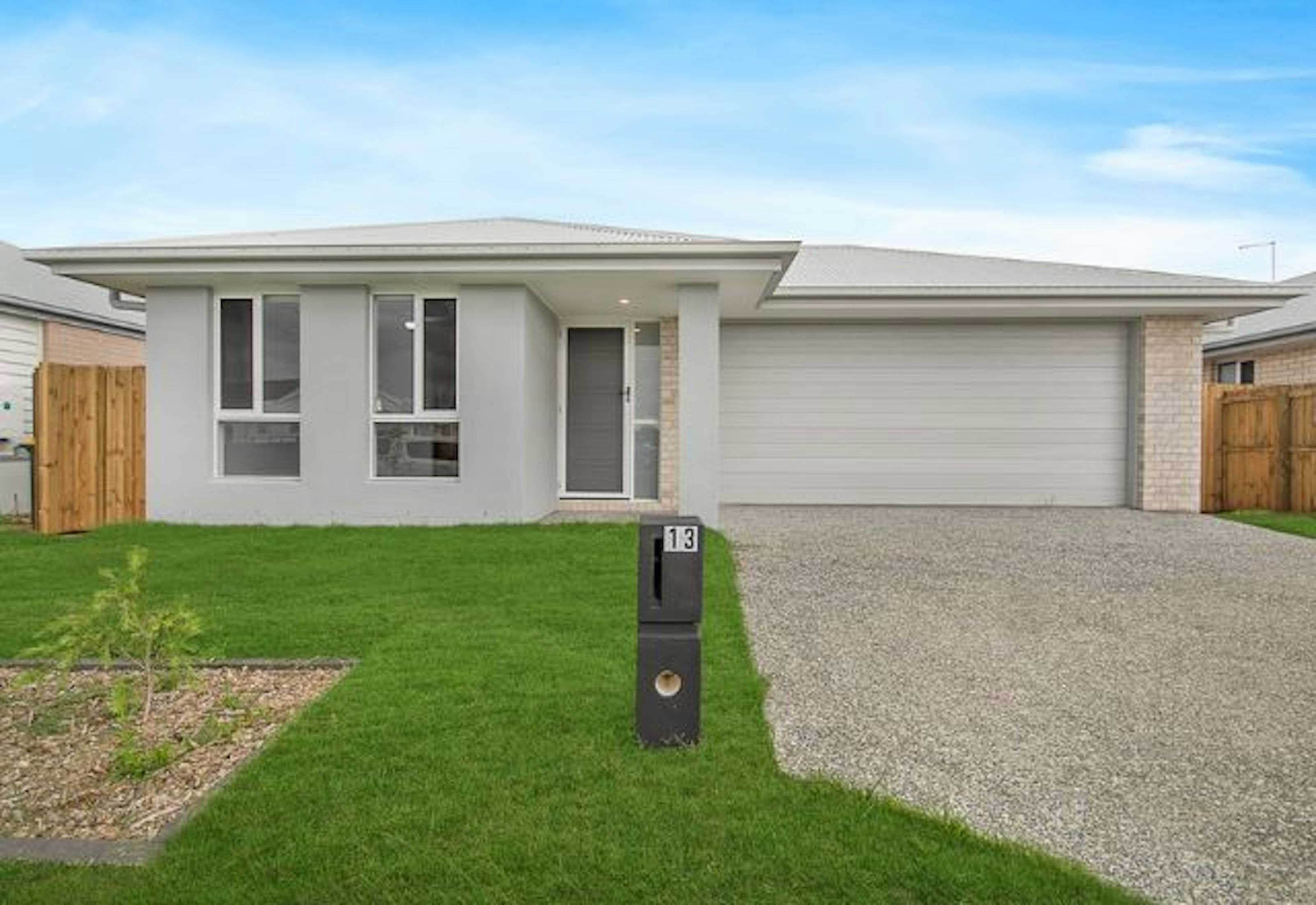 4050 Lockhart Rd. JIMBOOMBA, QLD 4280