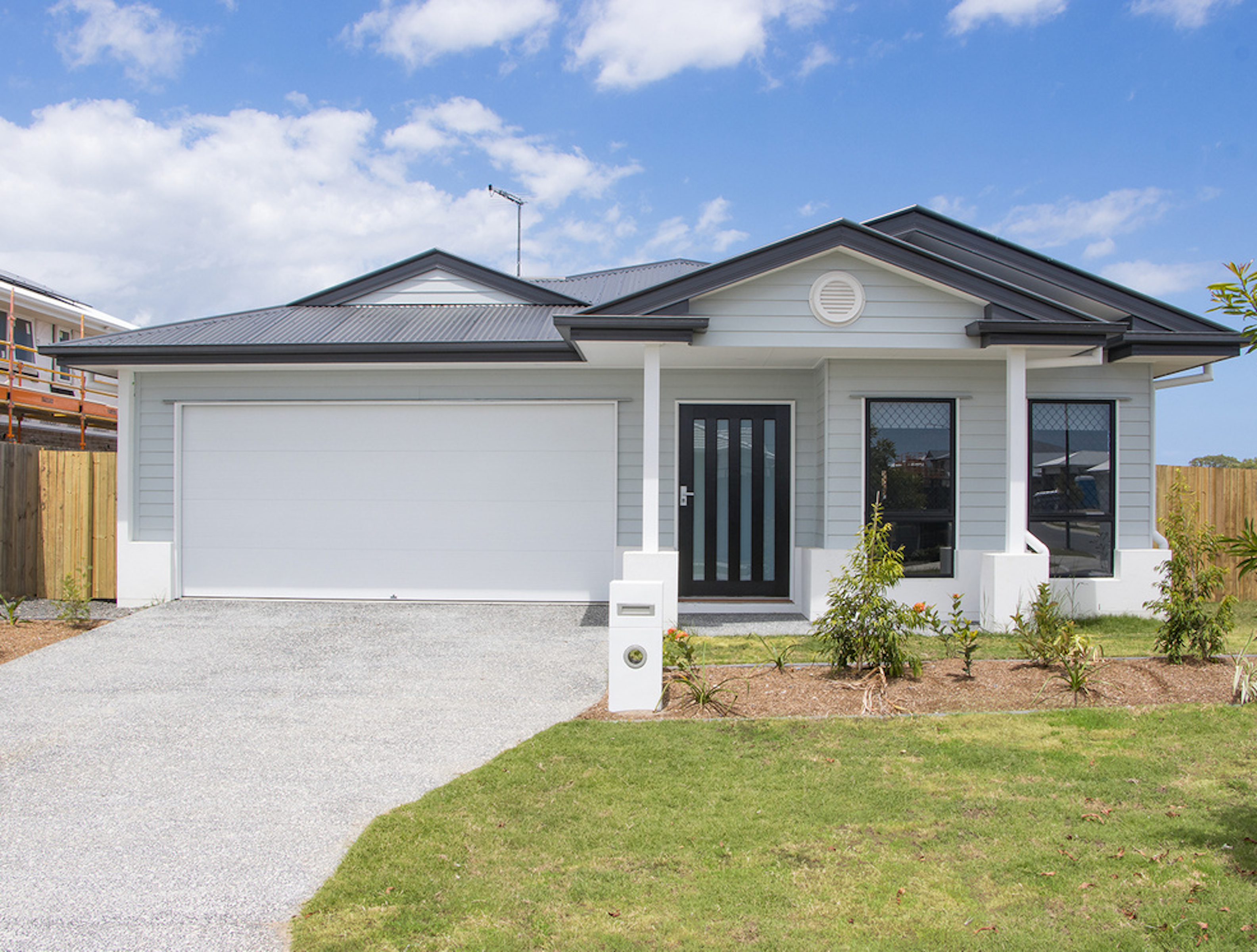 1620 Colohan Close Walloon, QLD 4306-0