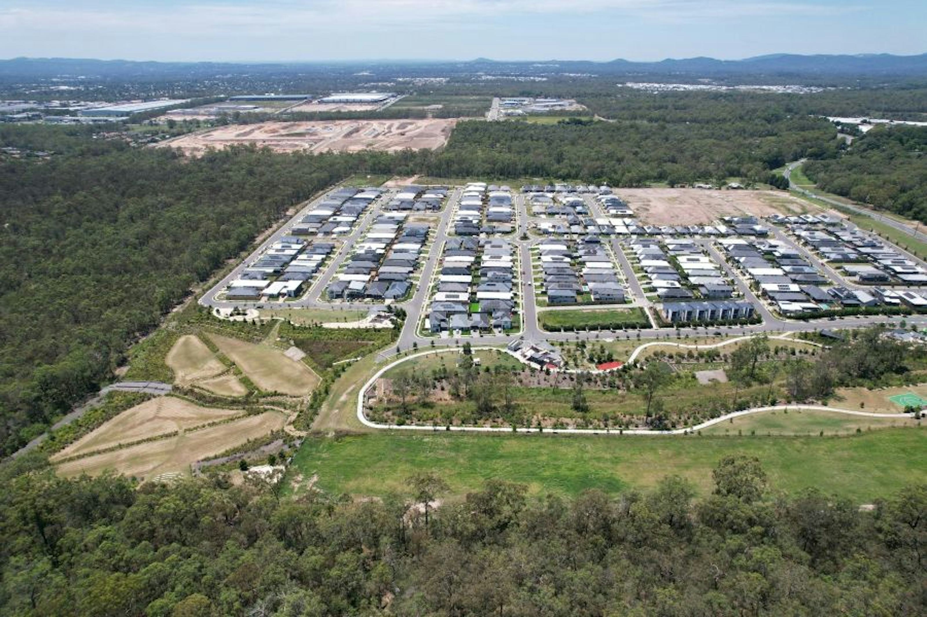 237 Carvers Reach PARK RIDGE, QLD 4125-9