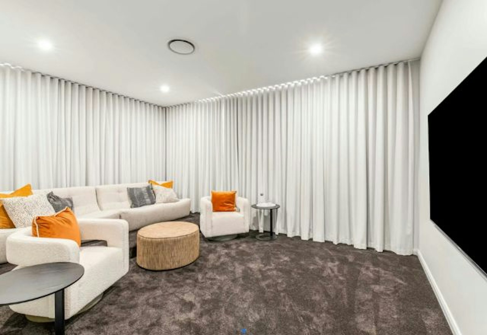 909 Plumeria St. WOONGARRAH, NSW 2259-7