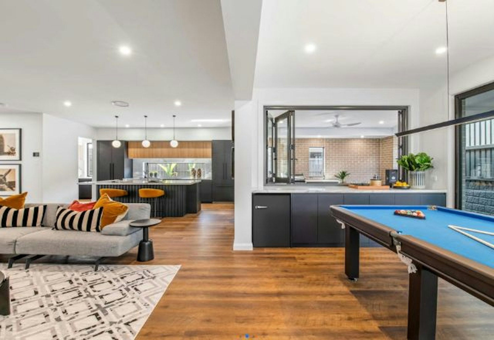 909 Plumeria St. WOONGARRAH, NSW 2259-8