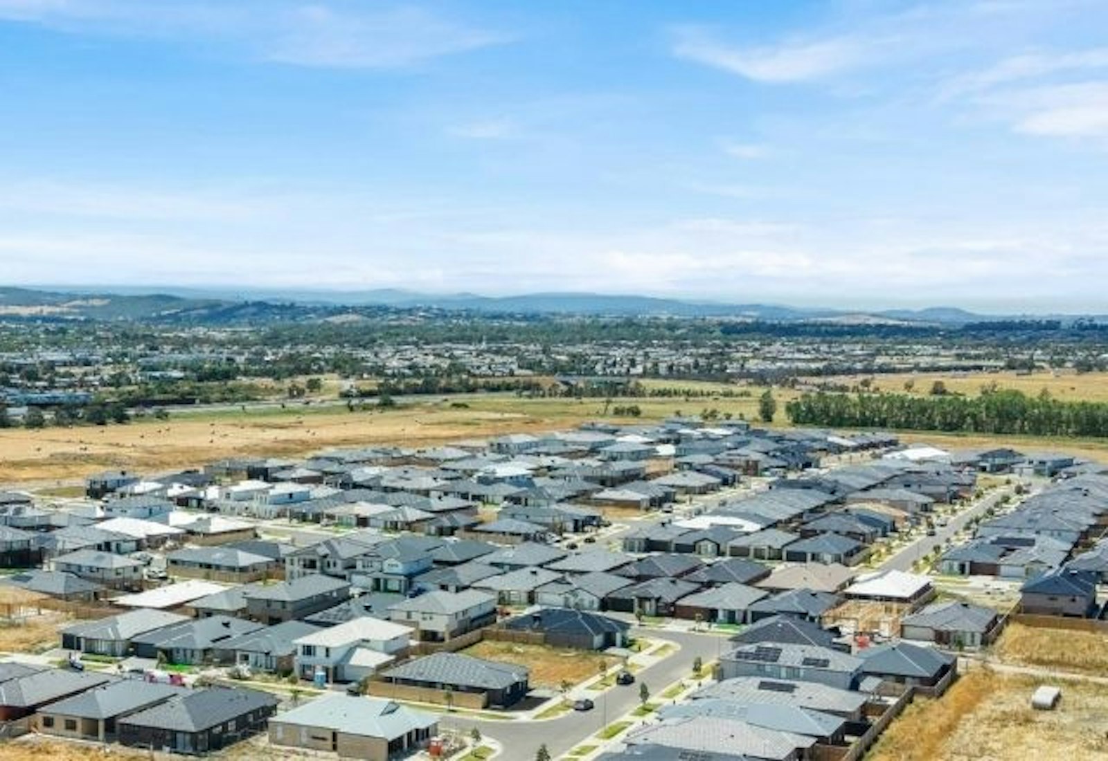 1023 Tussocks Way OFFICER, VIC 3809-3
