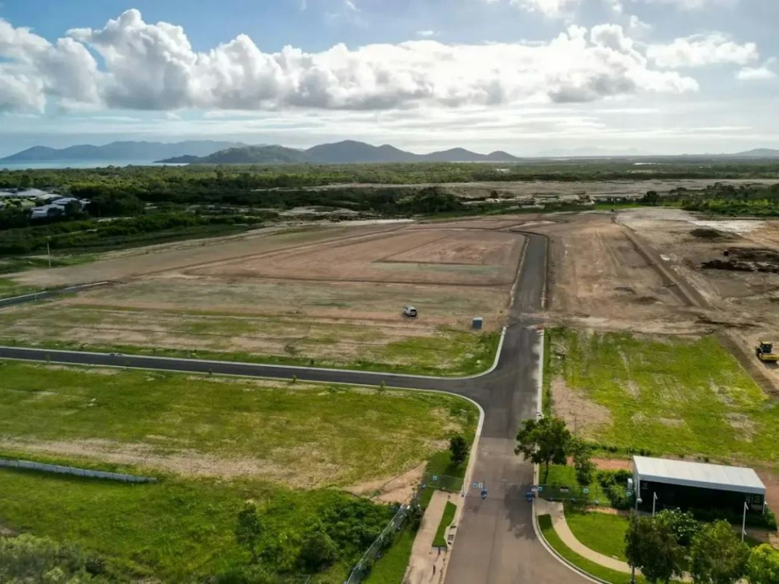 Lot 44 Regina Court Bushland Beach, QLD 4818-3