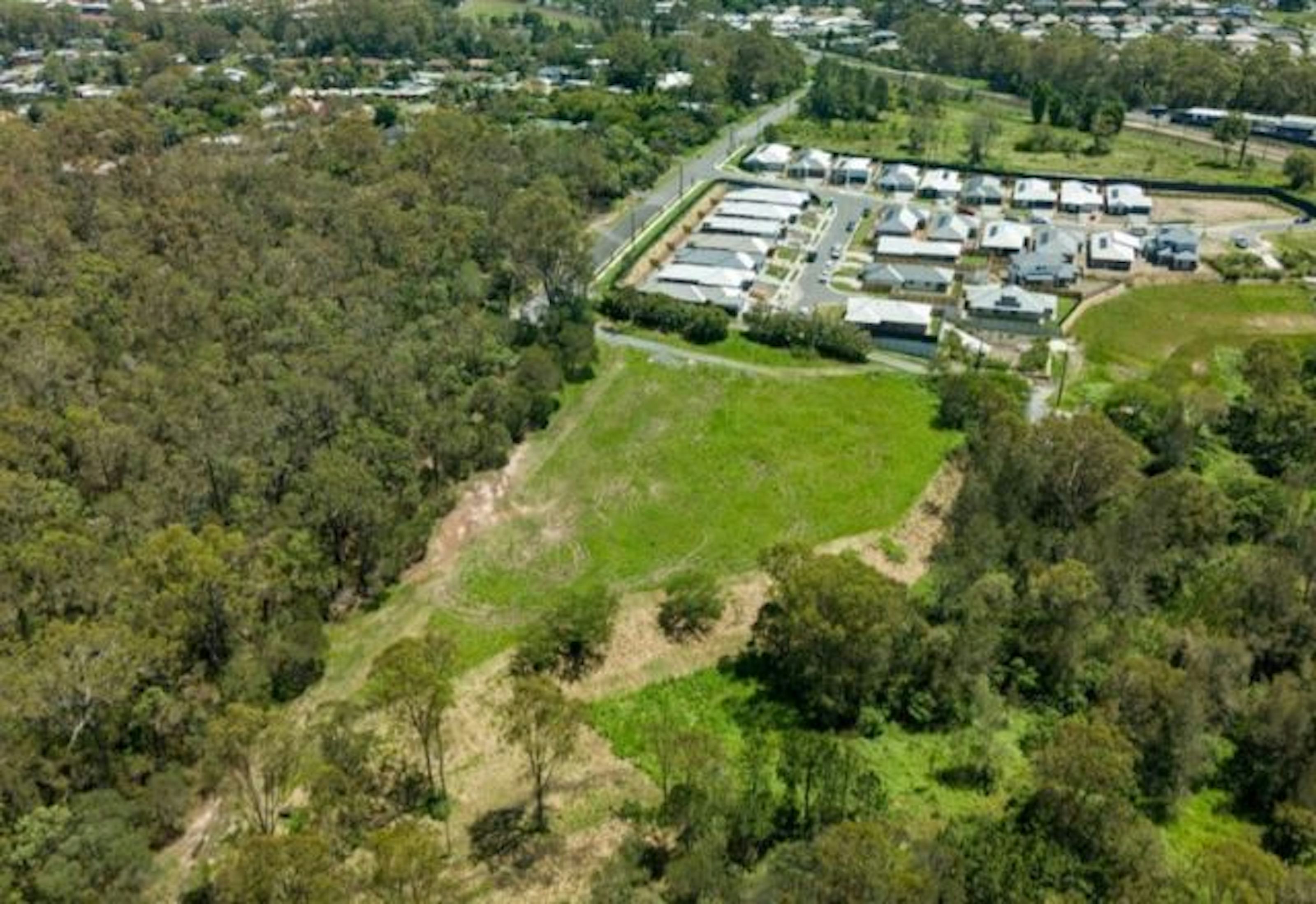 6 Berlin Close BETHANIA, QLD 4205-1