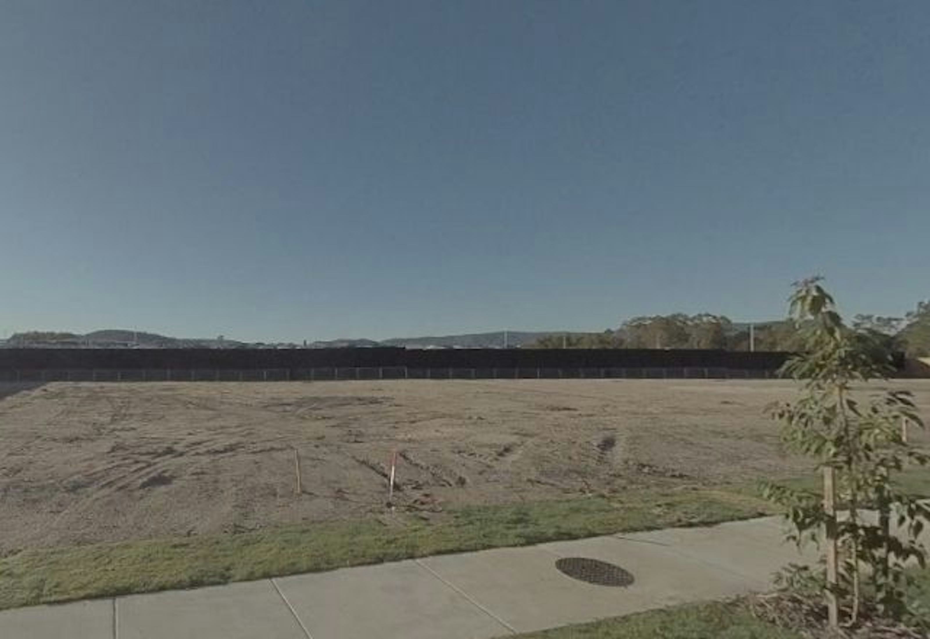 209 Mcdonnell Circuit YARRABILBA, QLD 4207-1