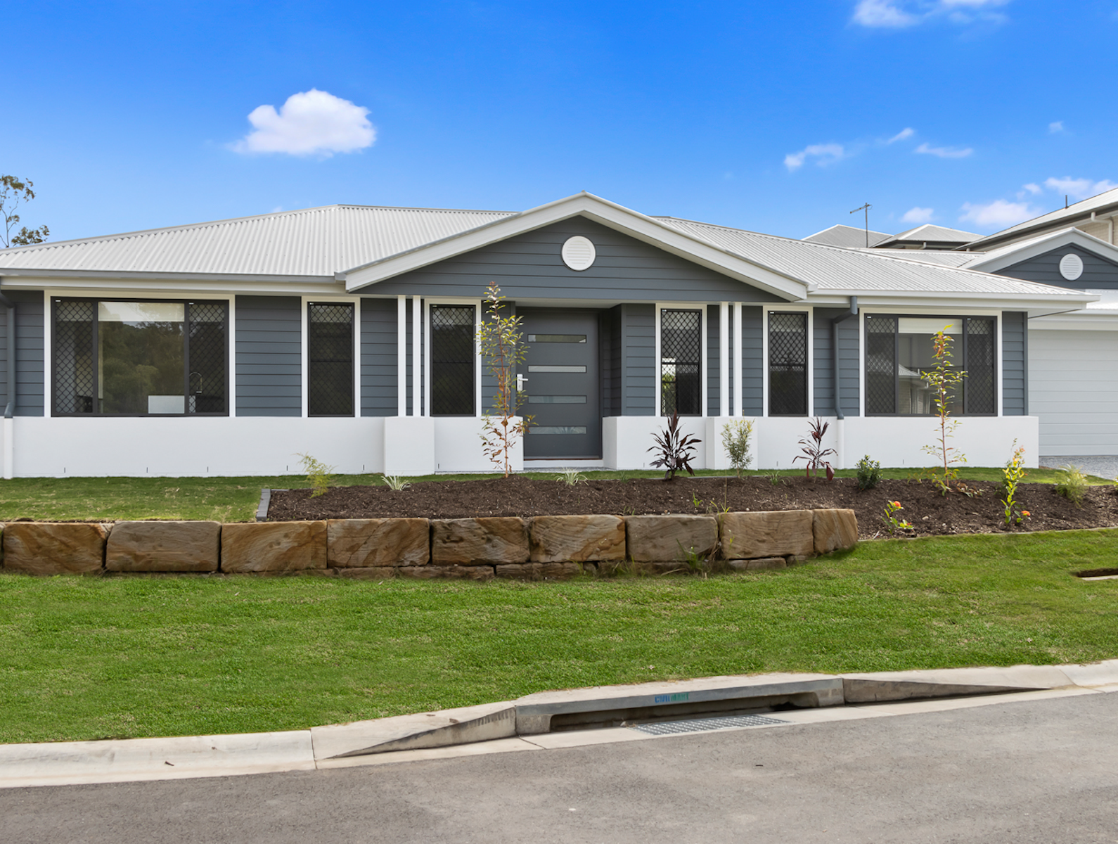 1247 Dawn Estate Walloon, QLD 4306