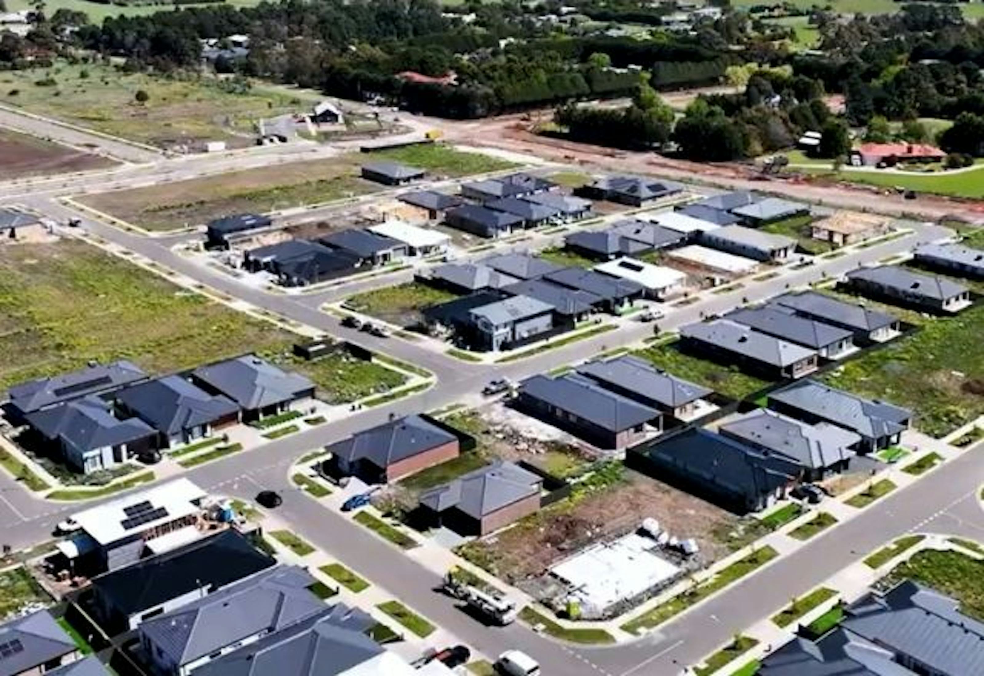 1016 Lyra Estate BEVERIDGE, VIC 3753-1