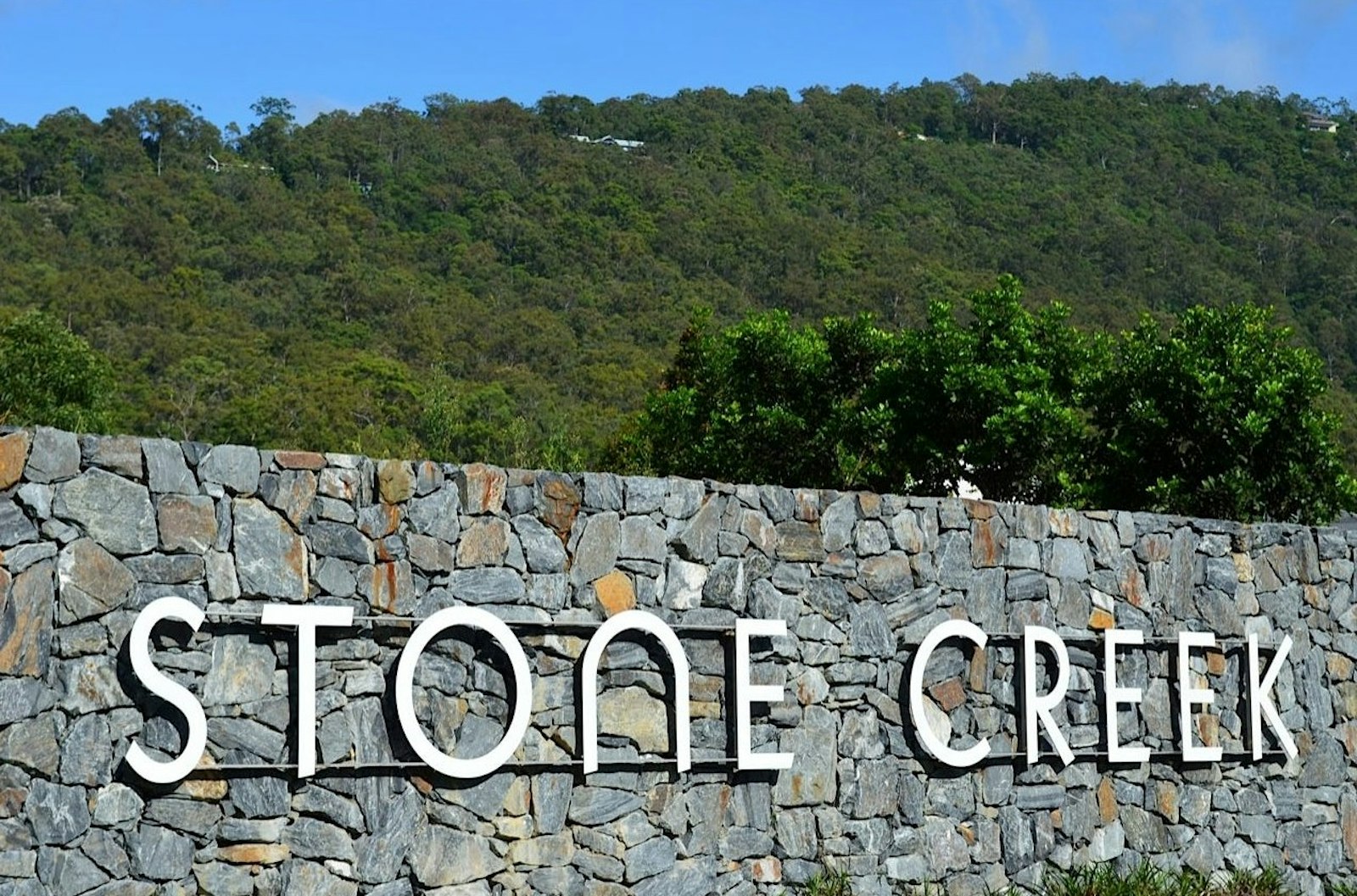 22 Stone Creek Estate Upper Coomera, QLD 4209-2