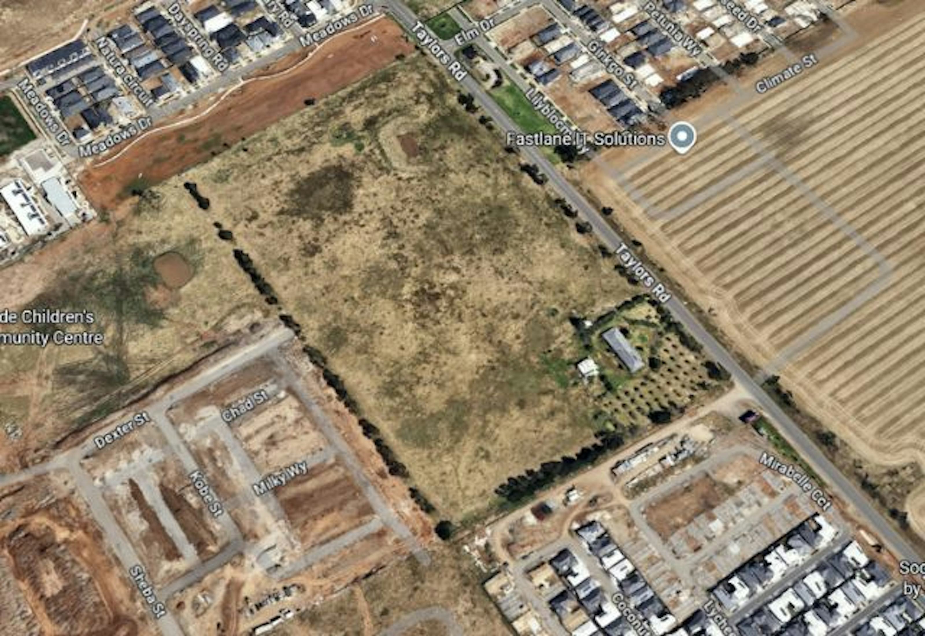 107 Neale Rd. DEANSIDE, VIC 3336-10