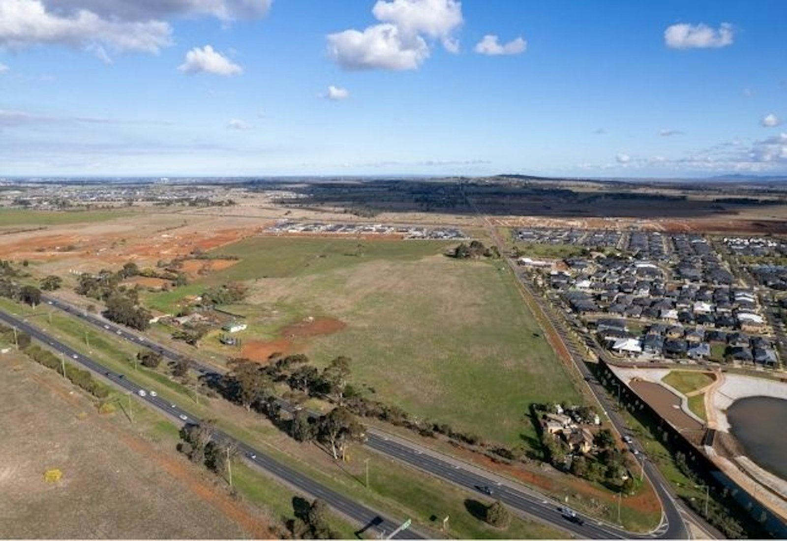 120 Socket Dr. ROCKBANK, VIC 3335-8