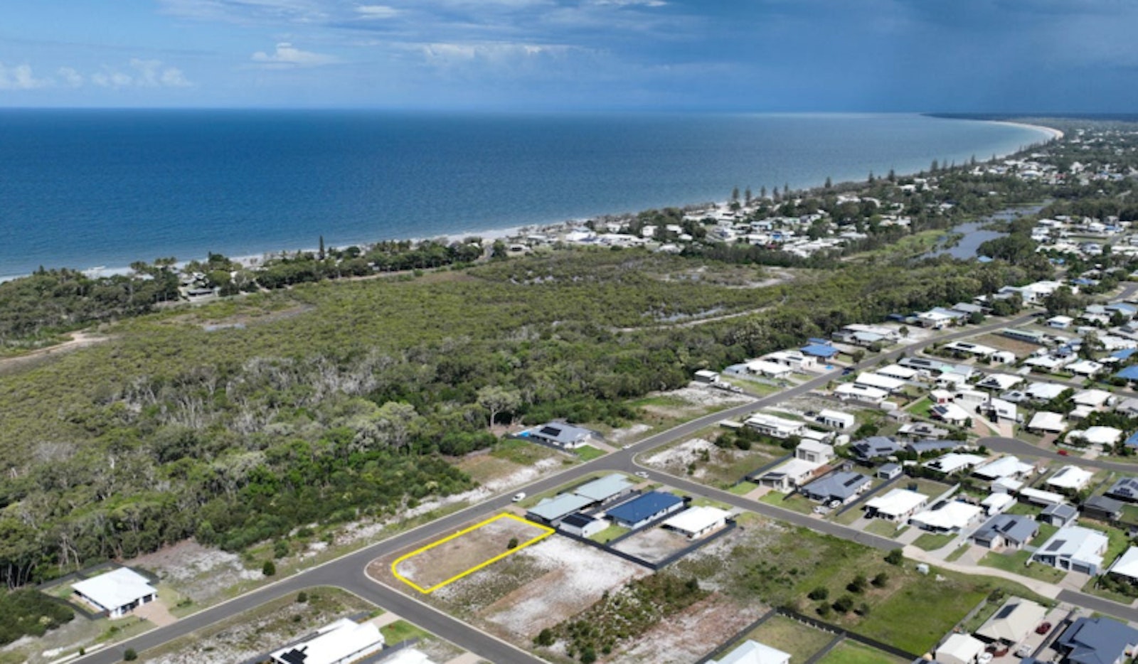 Unit 2, Lot 156, Tern St. WOODGATE, QLD 4660-8