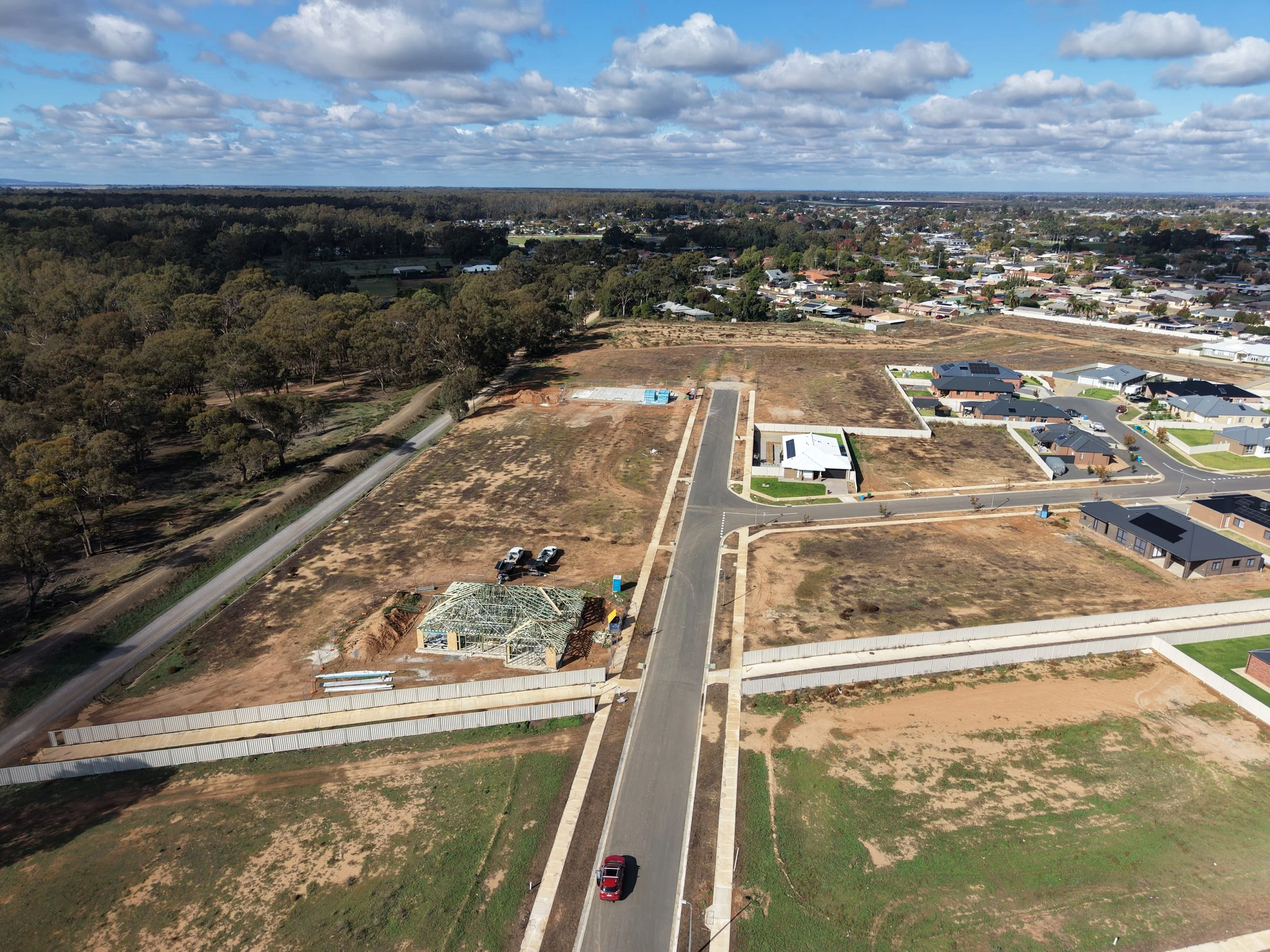 27 Lemon Tree Rise Cobram, VIC 3644-1