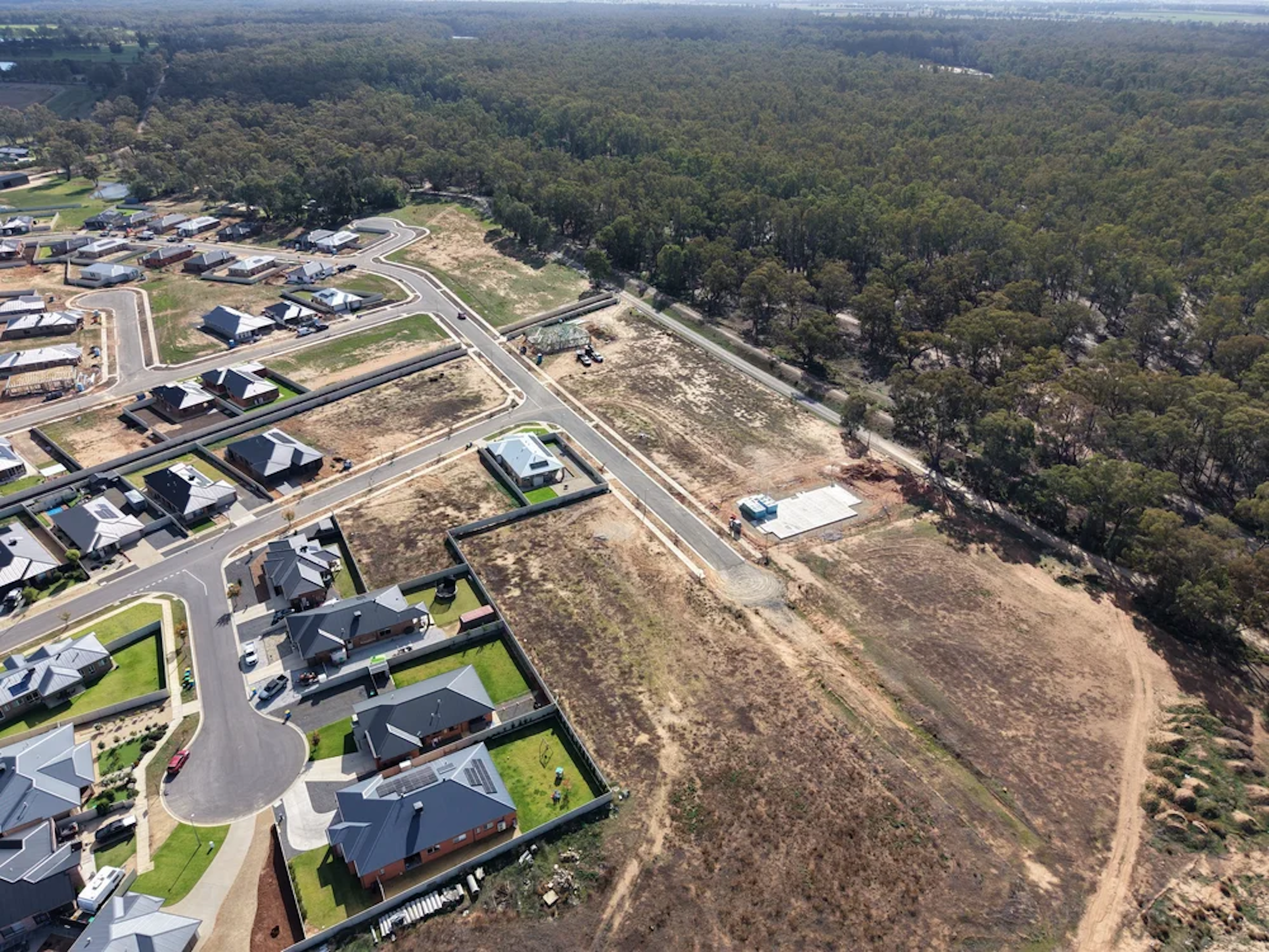 27 Lemon Tree Rise Cobram, VIC 3644-3