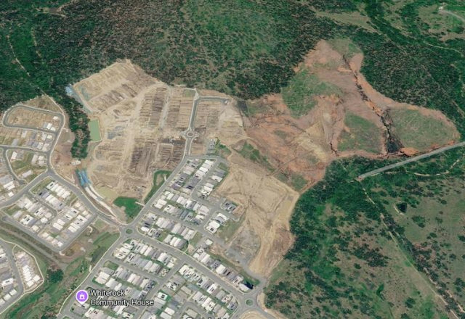 2101 North Pine Circuit WHITE ROCK, QLD 4306-9