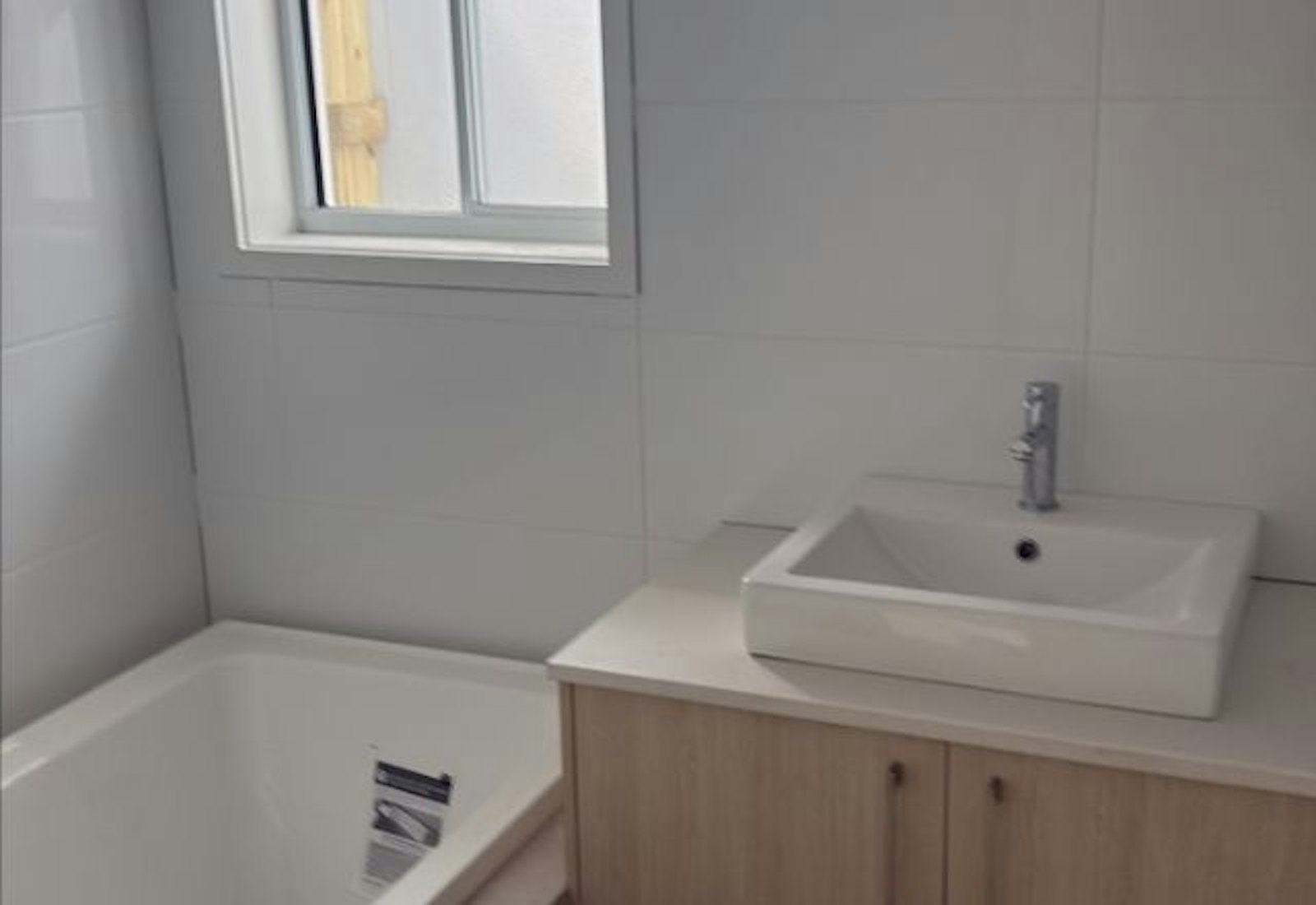 10 Argentia Circuit MORAYFIELD, QLD 4506-3