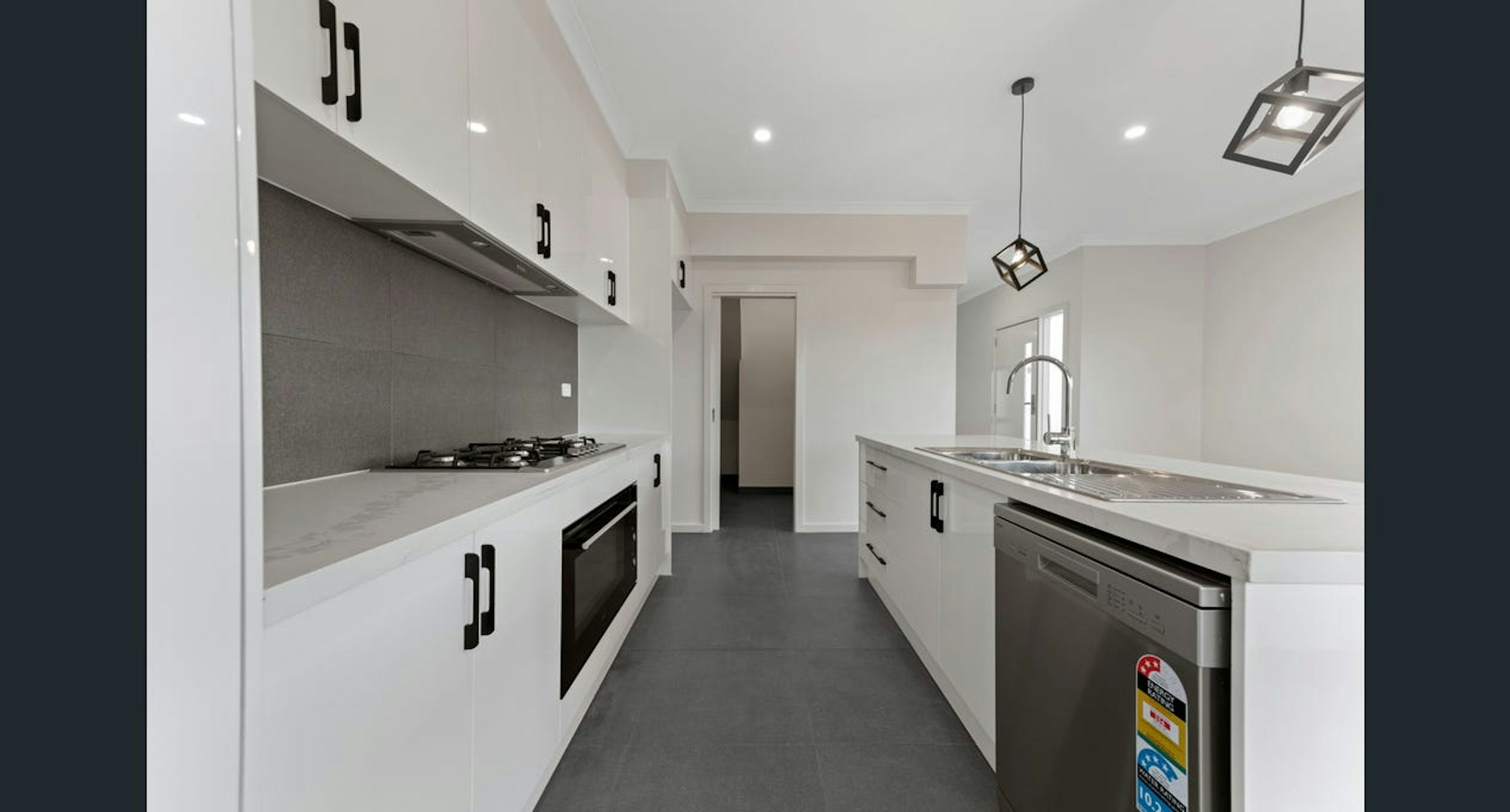 120 Walls Road Werribee, VIC 3030-3