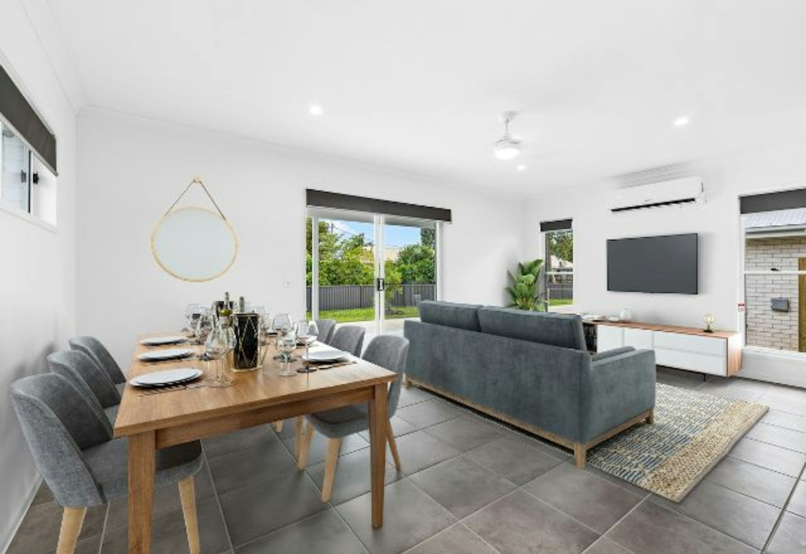 50 Grant Road MORAYFIELD, QLD 4506-8