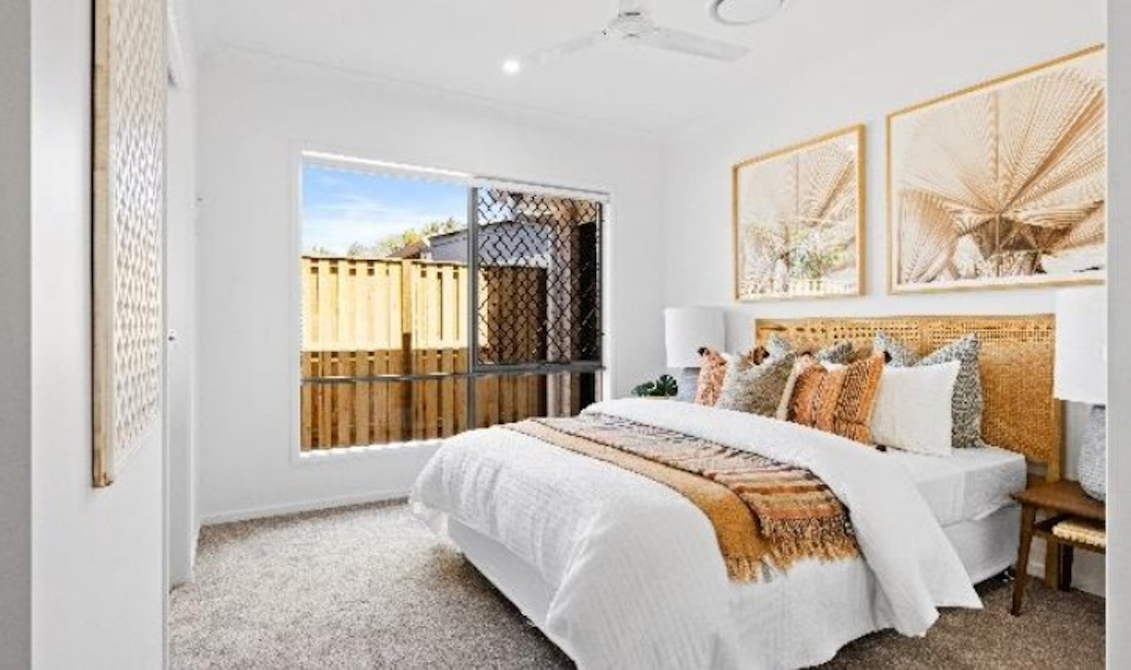 922 Jersey Circuit GREENBANK, QLD 4124-8