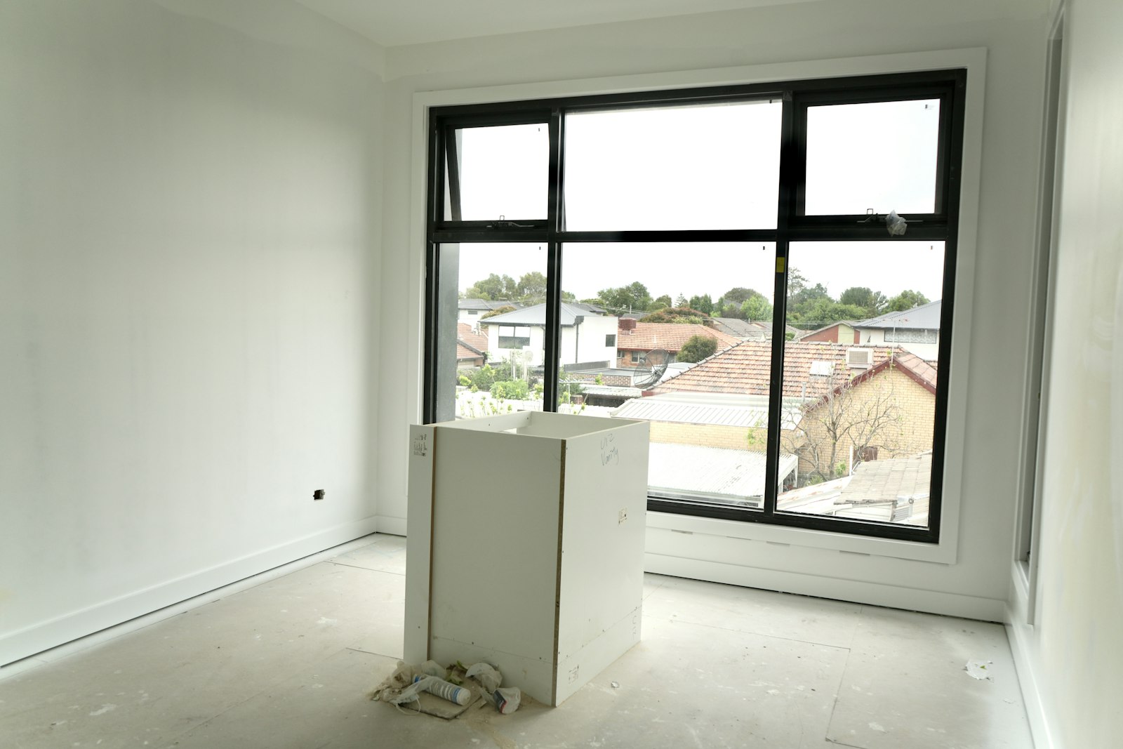 8 115-119 Clayton Rd Oakleigh East, VIC 3166-1