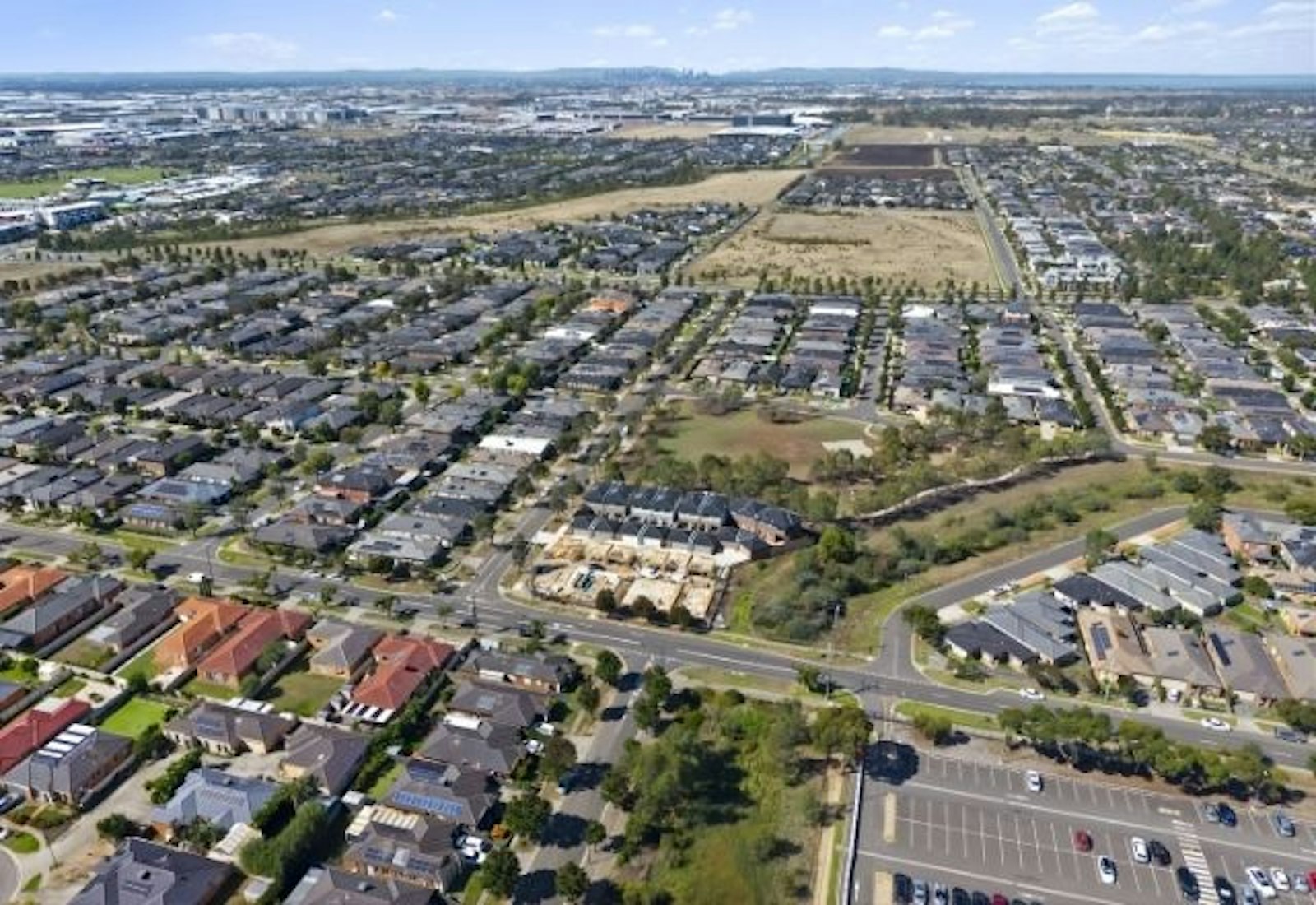 6 2 Westbury Dr. TRUGANINA, VIC 3029-4