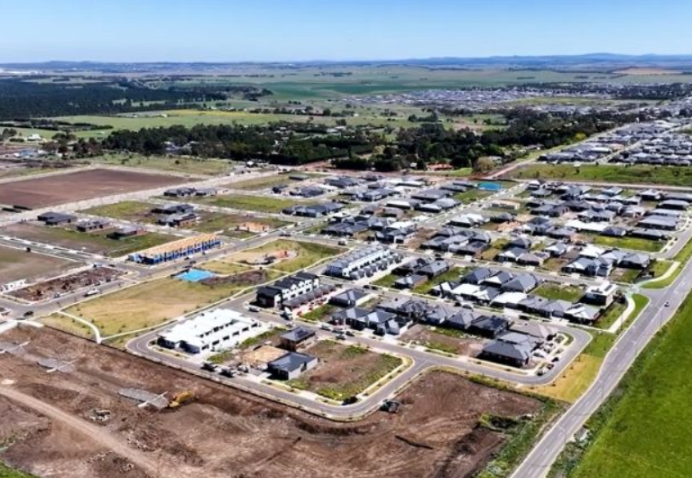 Lot 1016 - Lyra Estate - Beveridge -2